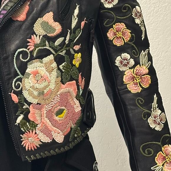 Alice + Olivia Cody Embroidered Leather Jacket size US XS Black Floral Moto - Picture 6 of 16